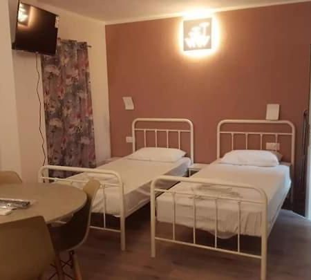 Perea White Suites Peraía Eksteriør billede